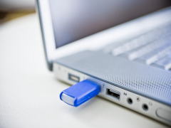 �T�C�o�[�U���Ȃǂ̕s���A�N�Z�X�ɂ��l���R�k���X�N