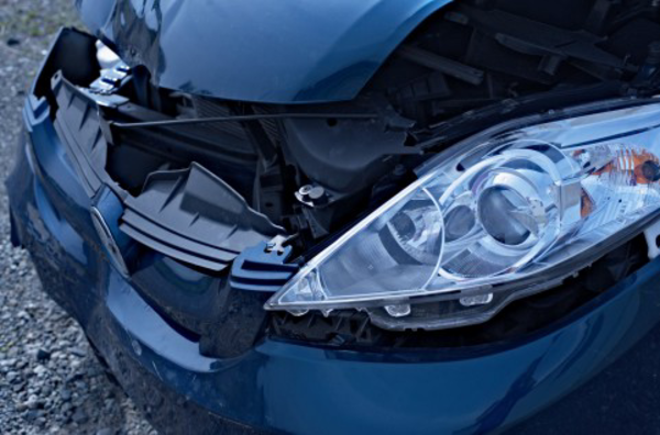 �M�Ђɑ����������炷��ʎ��̃��X�N�B�c�ƁE���ƗA�����Ă���ЗL�ԂȂǎ��Ɨp�����ԂɊւ��ΐl�E�Ε��������X�N�A�ԗ����Q�C����p�A����҂̎��Ô�p�Ȃǂ�⏞����ی��B